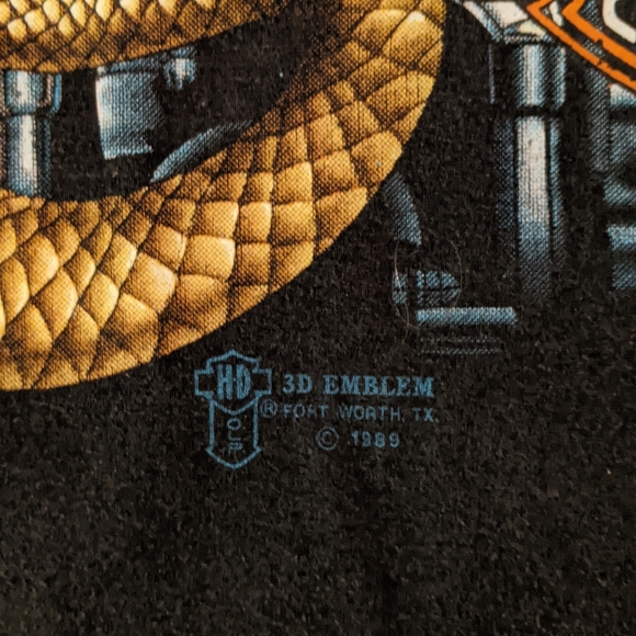 1989 Vintage Harley Davidson 3d emblem t-shirt - Picture 3 of 3
